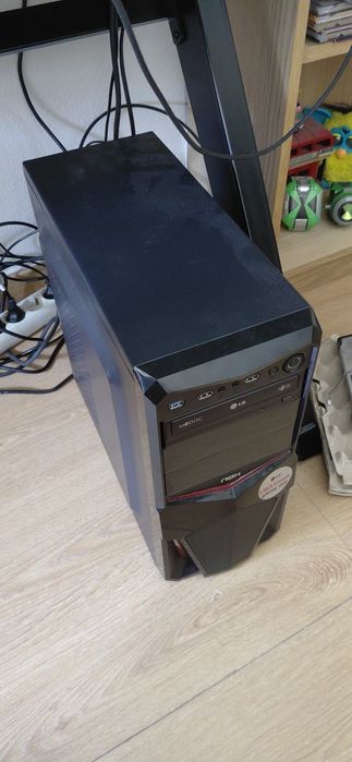 Computador com monitor