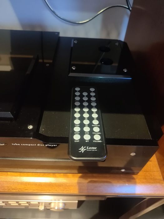 Odtwarzacz CD Lector CDP 7tl