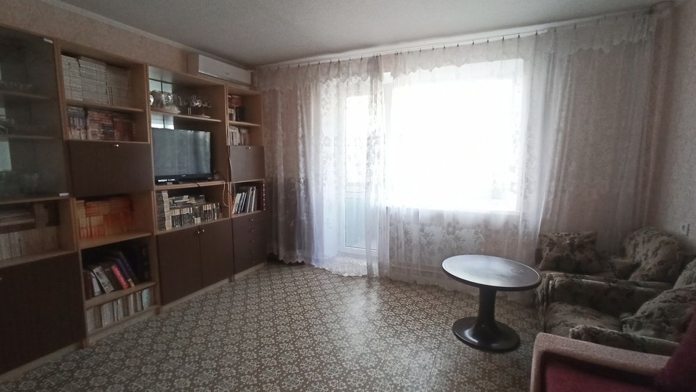 Продам 3-к. чешку в центре