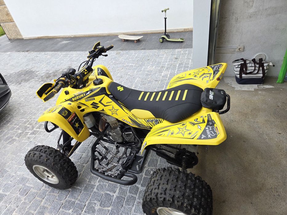 Moto 4 suzuki ltz 400 k4