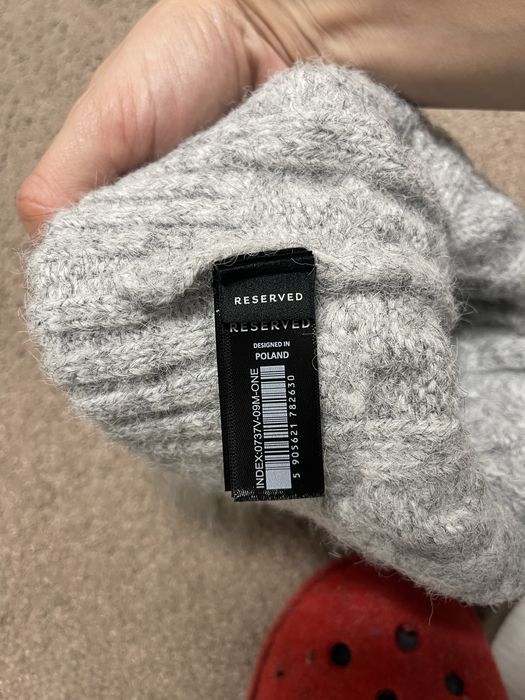 Шапка reserved нова