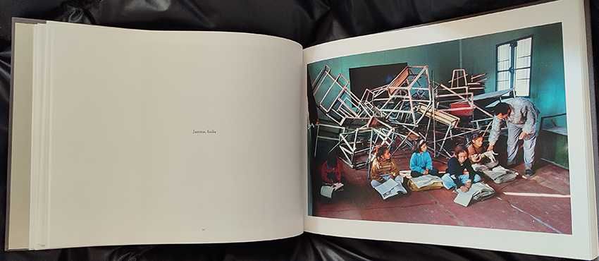 Steve McCurry "On Reading" - NOVO_selado