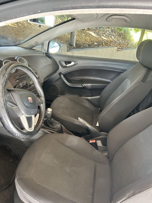 SEAT Ibiza — fotografia 5