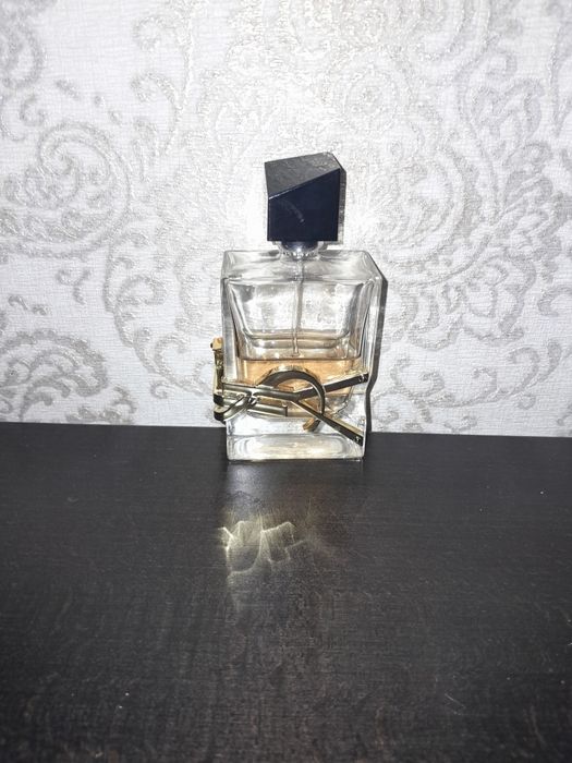 Yves Saint Laurent  Libre 50ml залишок половина
