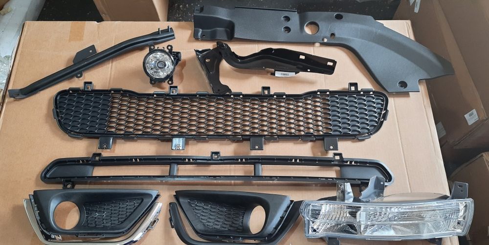 Фара ДХО Jeep Compass Компас 55112721AB 55112720AB бампер молдинг бампер Накладка кріплення