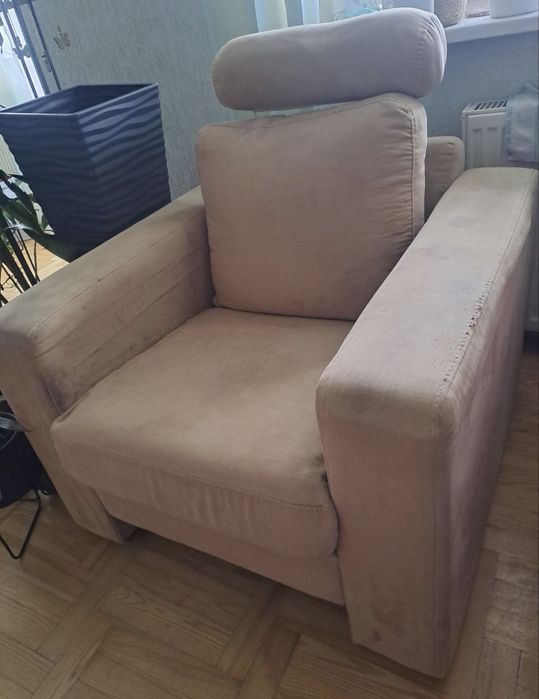 fotel z zaglowkiem
