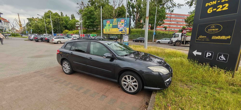 Renault Laguna 3 2.0DCI 130KM