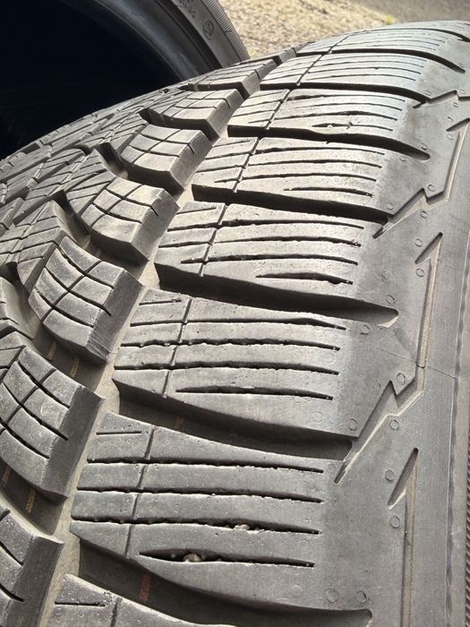 Зимові шини Debica Frigo HP2 245/45 R18 100V XL Чудовий стан