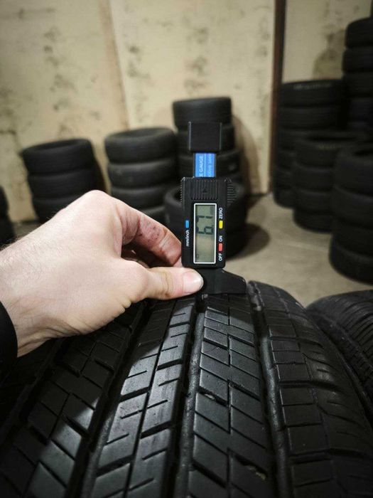 Шини резина літо 215/65 R16 Continental 4x4 Contact