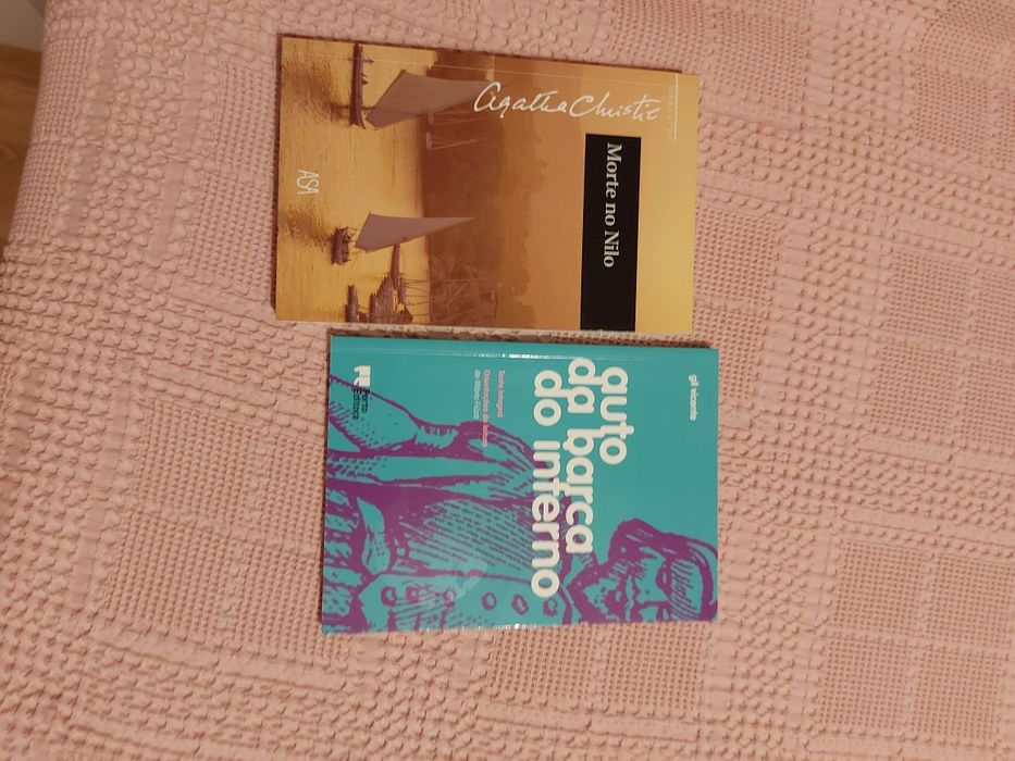 Livro Escolar Auto da barca do inferno.