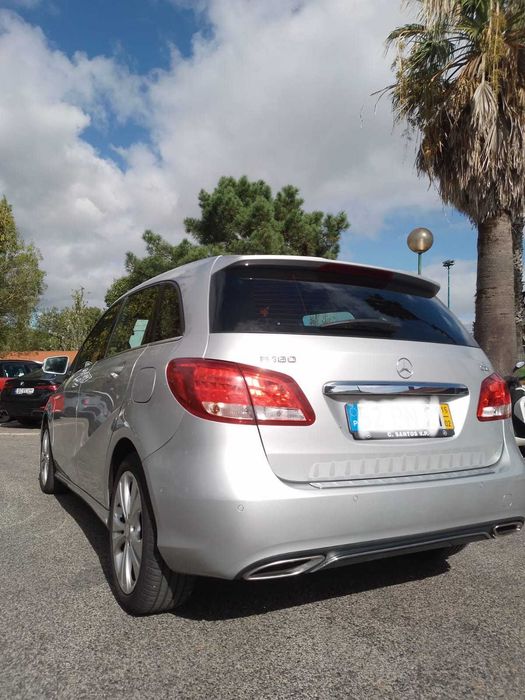mercedes B 180 URBAN nacional unica dona — photo 5