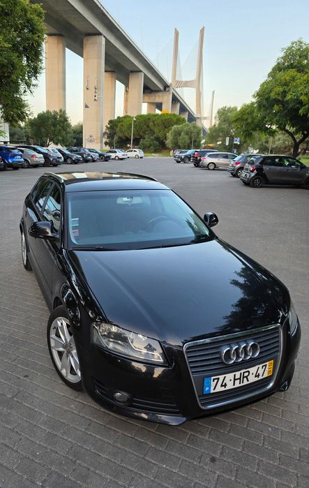 Audi A3 Sportback 1.4 TFSI Ambition (Equipado com CarPlay/Android Auto)
