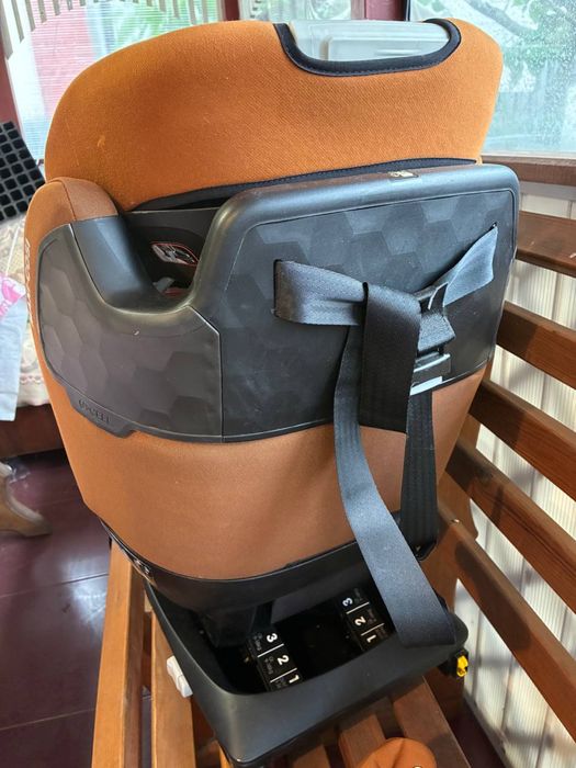 дитяче автокрісло Maxi-Cosi Titan Pro