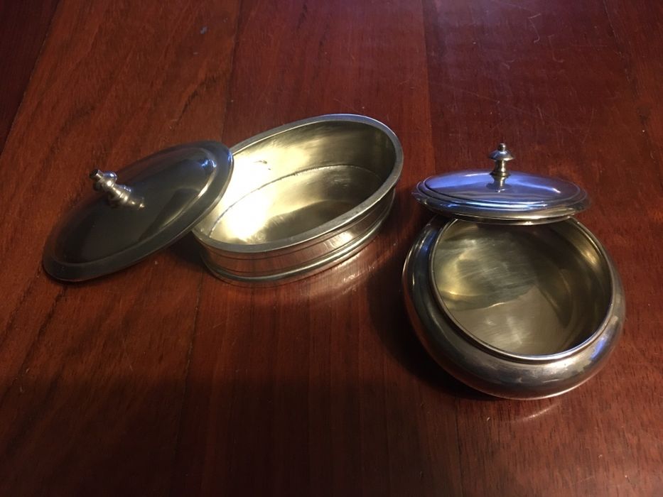 Duas caixas de estanho puro da SPAL PORCELANAS