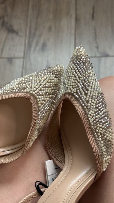 Туфлі слінгбекі zara весільні  в бісері