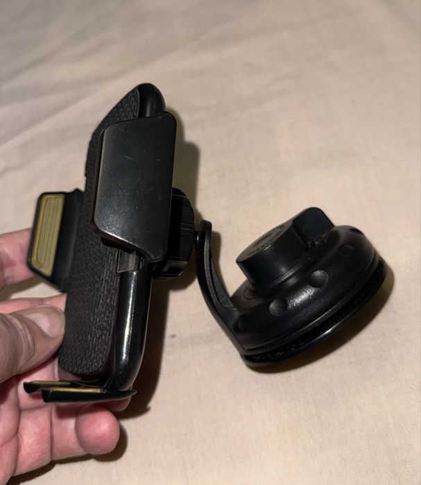 Автомобільний тримач для телефону