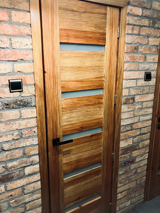 Sprzedam drzwi wewnętrzne drewniane