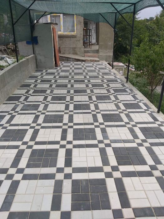 Производство Тротуарной плитки.Доставкв . Укладка