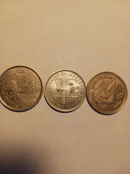 Moedas de escudos