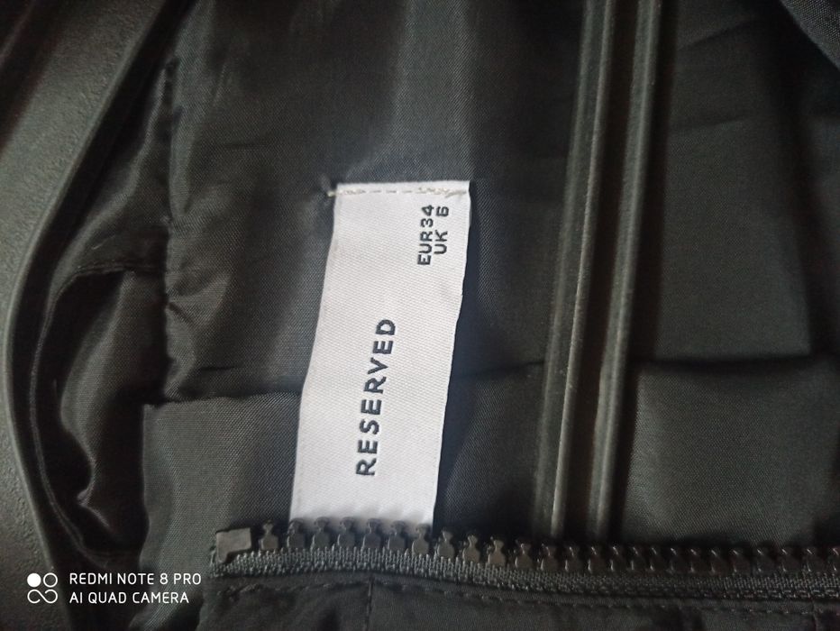 Плащ фірми Reserved