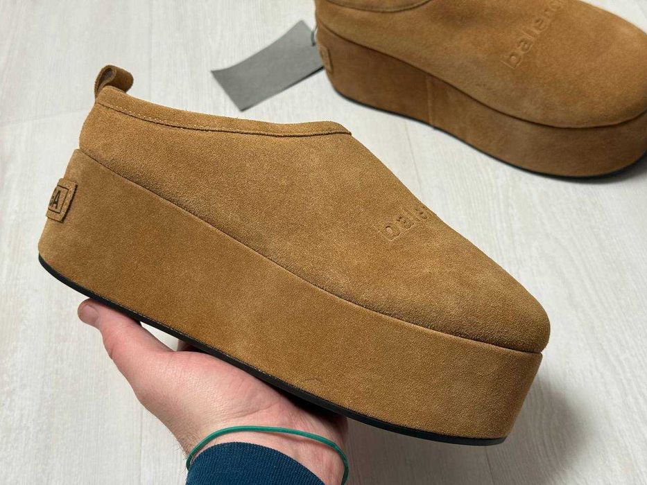UGG Balenciaga Alaska Soft Platform – верблюжий колір