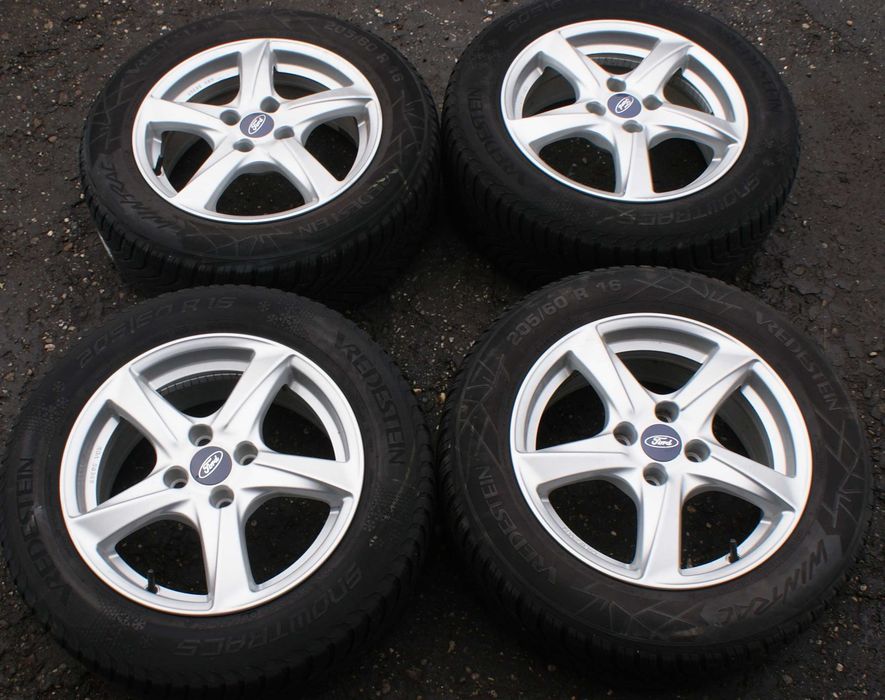 KołaZIMA Ford EcoSport 205/60r16 Vredestein czujniki TPMS