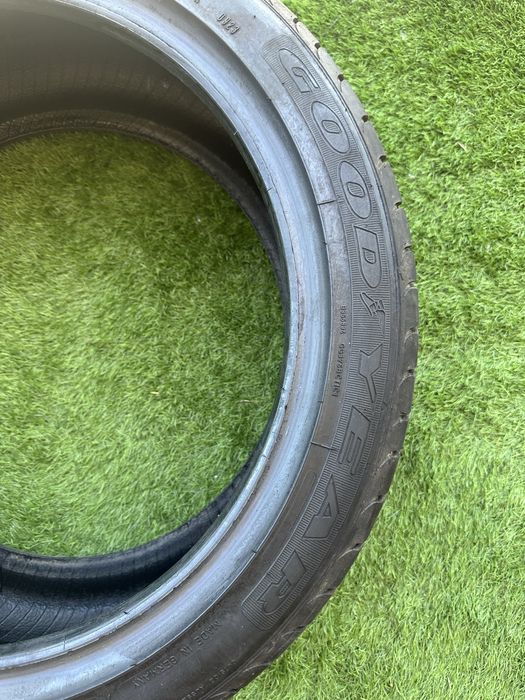 Opony letnie Goodyear 225/45 R18 x2 / 255/40 R18 x2 runflat efficient grip