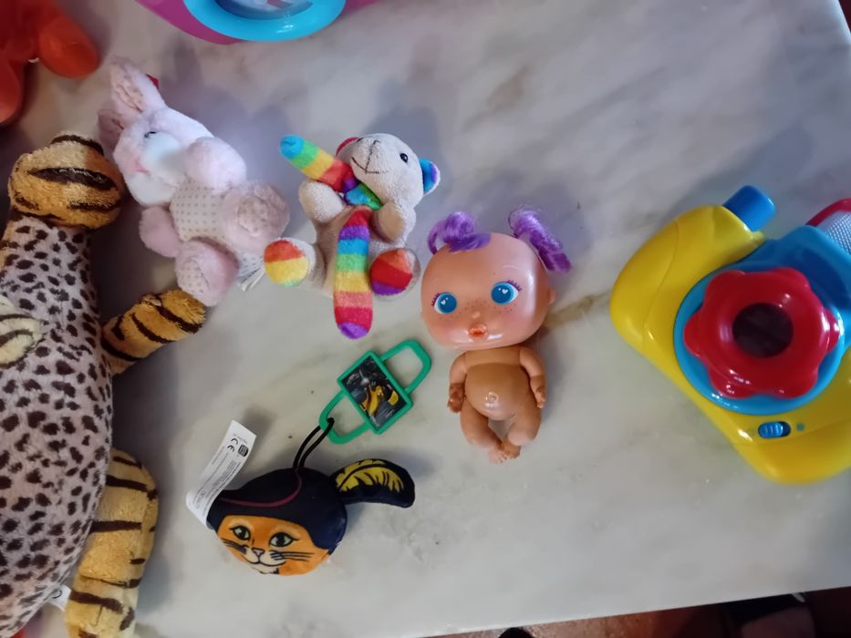 Conjunto de Bonecas/Brinquedos/Peluches Diversos