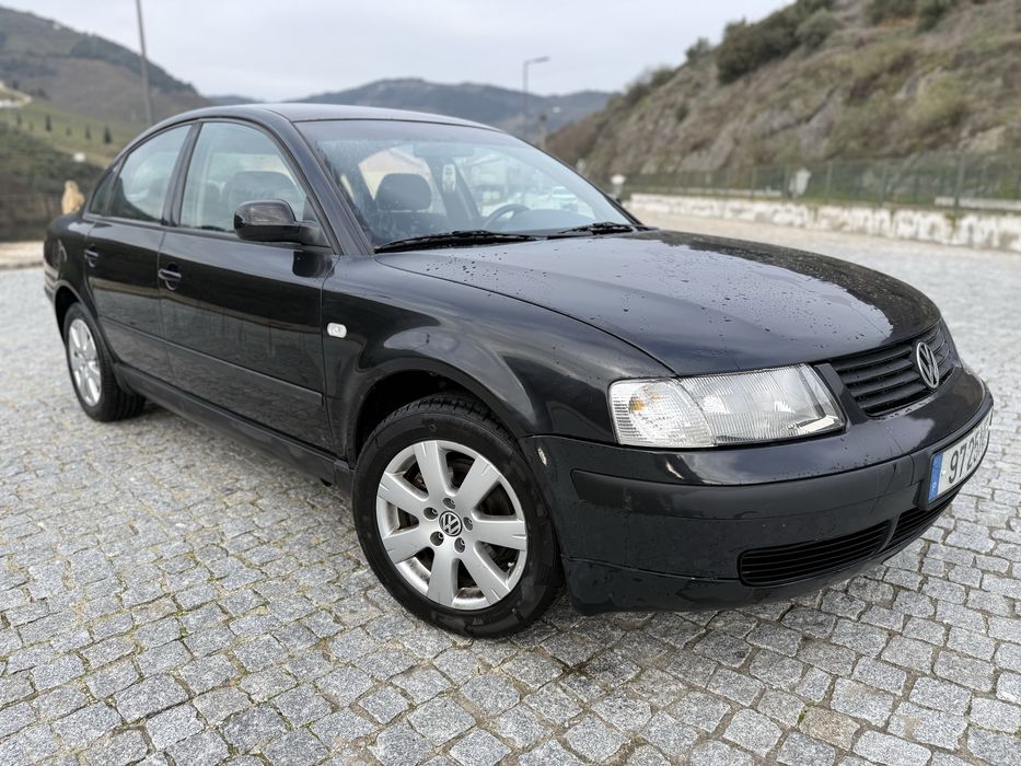 Volkswagen Passat 1.9 tdi 110 cv