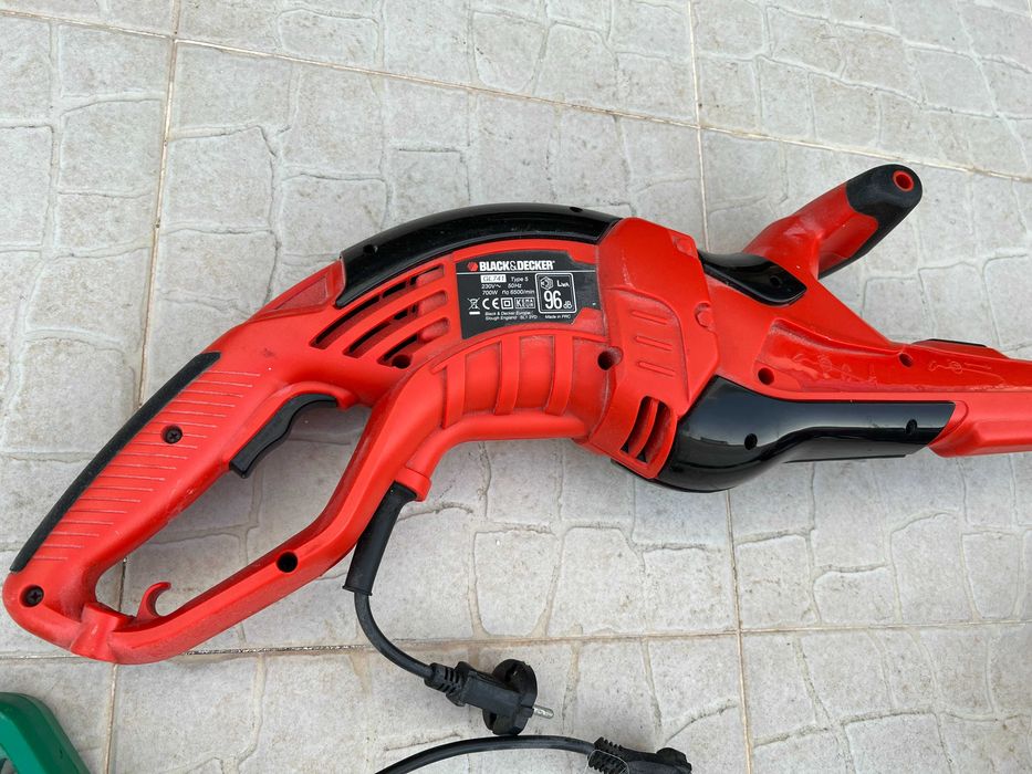 Kit Jardinagem Black+Decker – 2 Roçadeiras + Protetor Facial