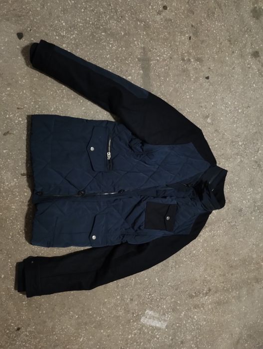 Kurtka Riccovero Norwegia  lekko ocieplane Ciemny na granat Rękawy cza