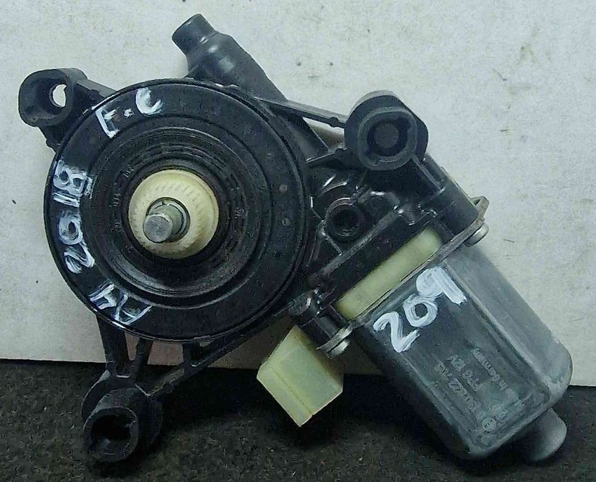 Elevador Vidros Frente Esquerdo 8W0959801 - AUDI A4 B9