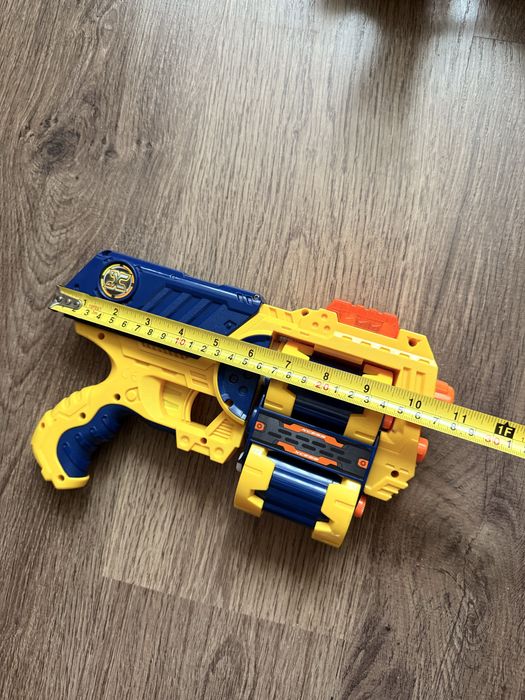 Бластер пістолет автомат Nerf. Nerf Elite Surgefire
