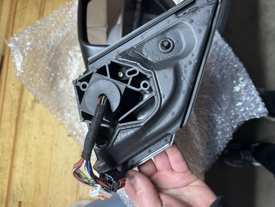 Дзеркало ліве взборі Citroen C5 AirCross (2022) 1635224180