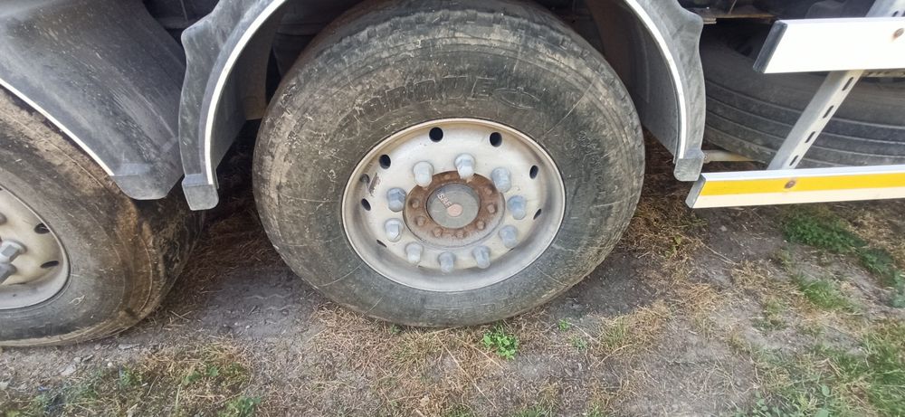 Напівпричіп MEGA