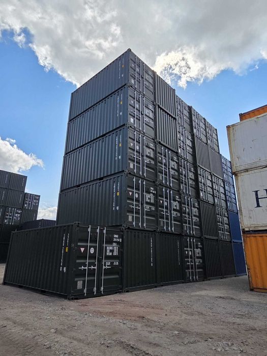 Wynajem kontenerów  / garaż / magazyn