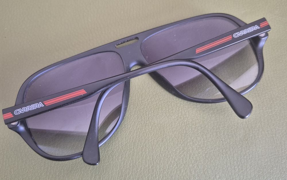 Oculos de sol vintage