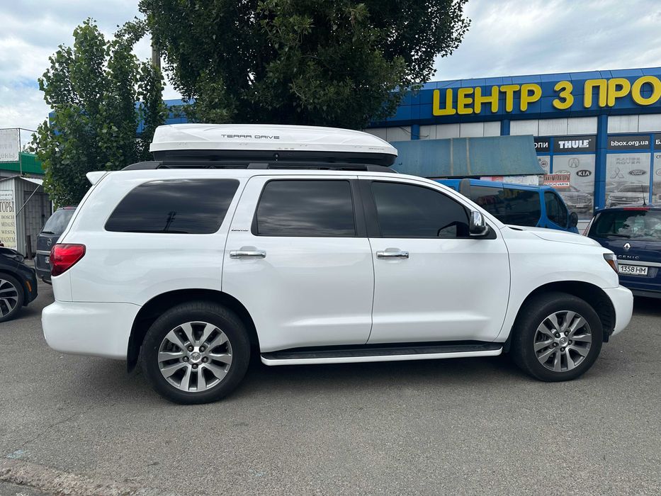 Багажник бокс на дах авто Terra Drive прокат оренда Thule