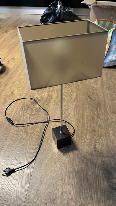 Candeeiro de mesa