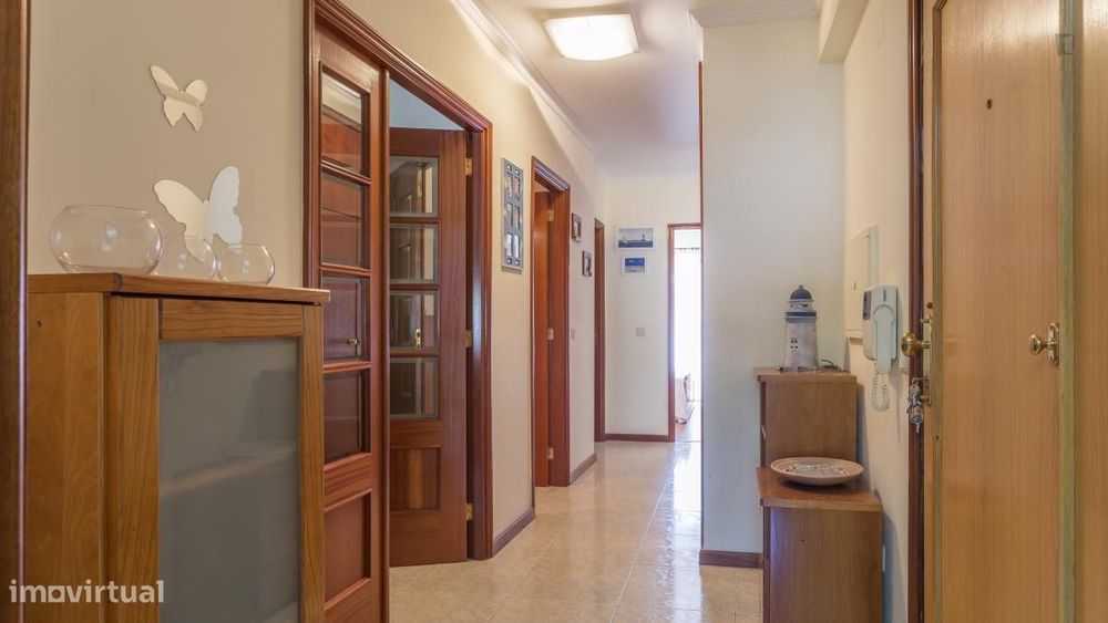 Apartamento com 2 quartos - localizado em Madalena Porto