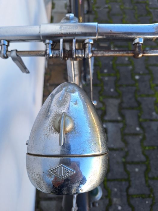 Bicicleta Pasteleira marca PHILIPS, roda 28