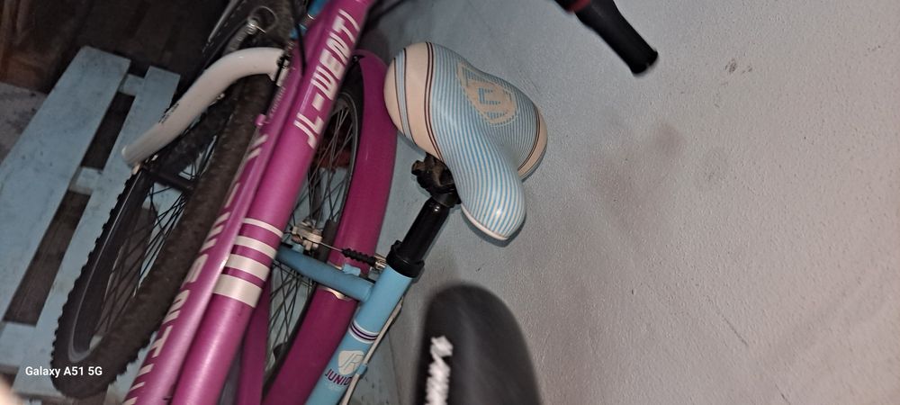 2 Bicicletas de criança - menina