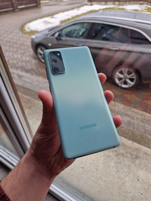 Samsung Galaxy S20 FE 6/128 120hz 2sim