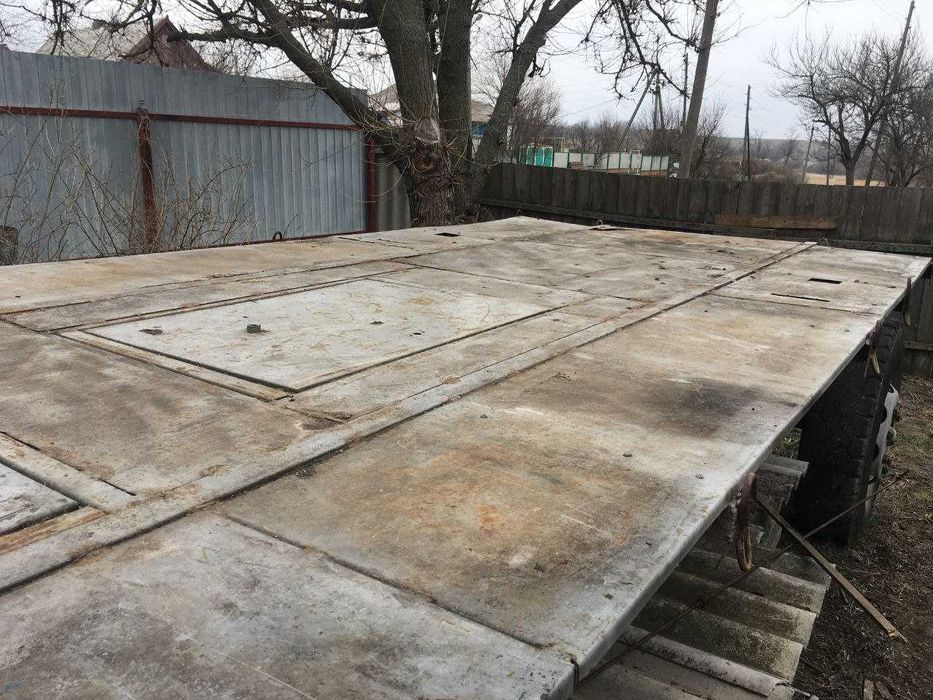 Причіп-платформа для пасіки