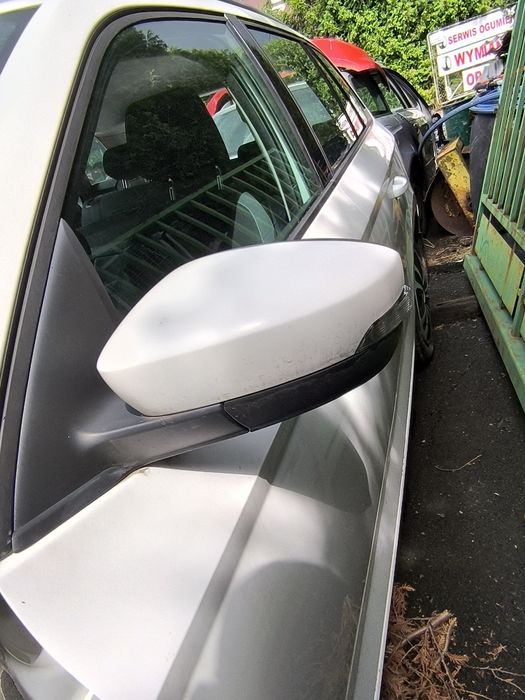 Drzwi lewe prawe przód tył skoda fabia kombi 2016