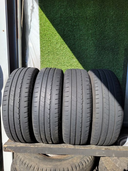 Good Year EfficientGrip 195/60 R16