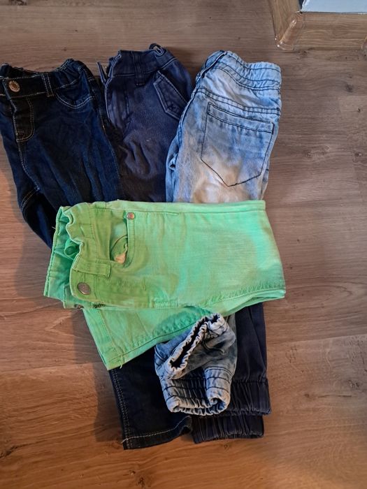 Oddam chłopięce ubranka 92-100