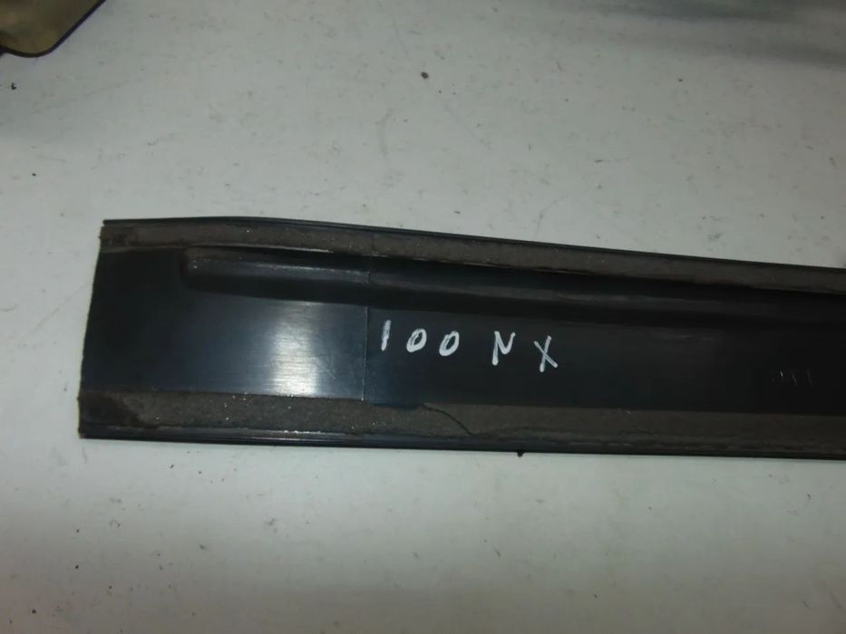 Nissan 100 NX depósito água " usado em bom estado