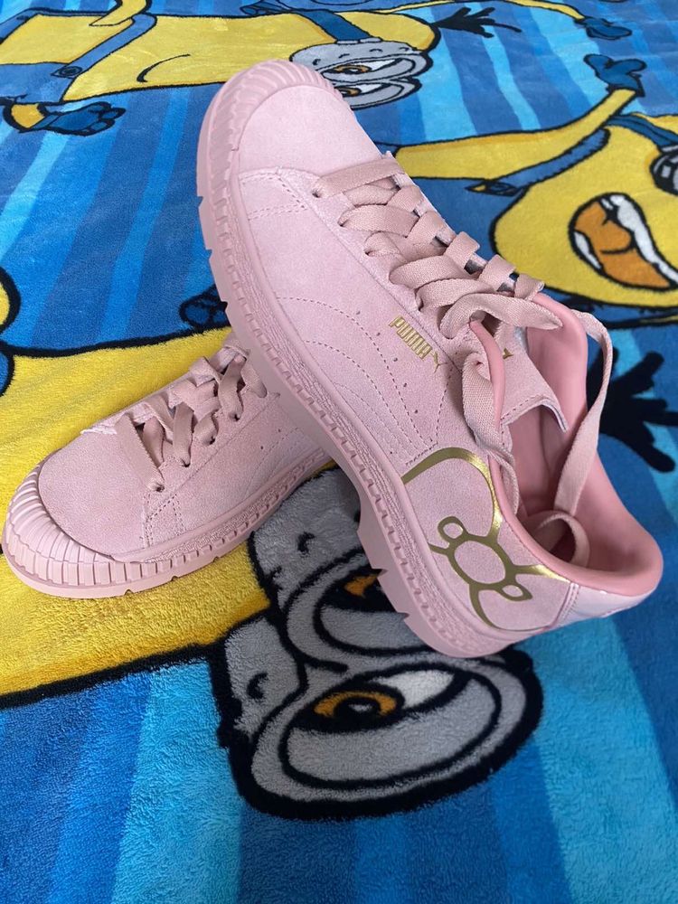 Hello kitty puma quest hotsell
