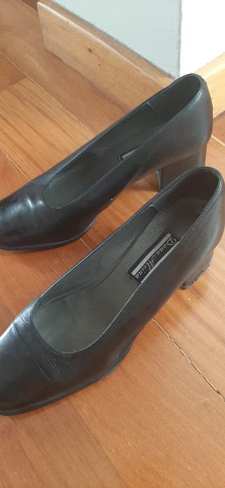 Sapatos Dona Alcina